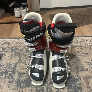 Mondo 26 & 26.5 Unisex HEAD Ski Boots Stiff Flex (Used)
