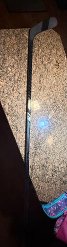 New Senior Warrior Alpha LX3 Pro Right Handed Hockey Stick W03 75 Flex (New)