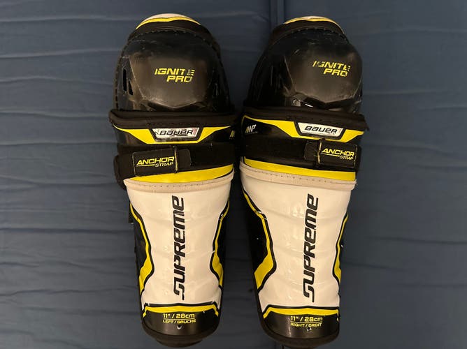 Junior Bauer Supreme Ignite 11" Shin Pads (Used)