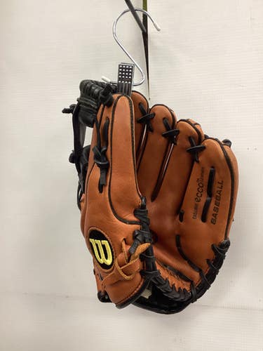 Used Wilson A700 BB/SB Glove RH Throw None 11 1/2" 11851-S000040481