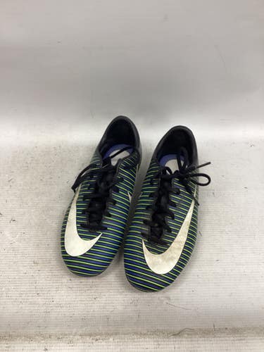 Used Nike Soccer Cleats Black Junior 04.5 11851-S000040395