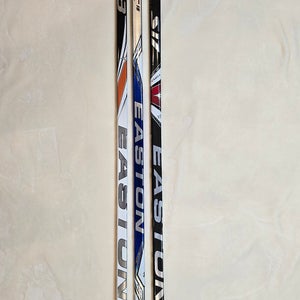 BUNDLE SALES - 1- S13 Int.Sakic 65 1- P3 Syn SE16 Jr.SAKIC 50 1-S17 Grip Jr.Iginla Hockey Sticks