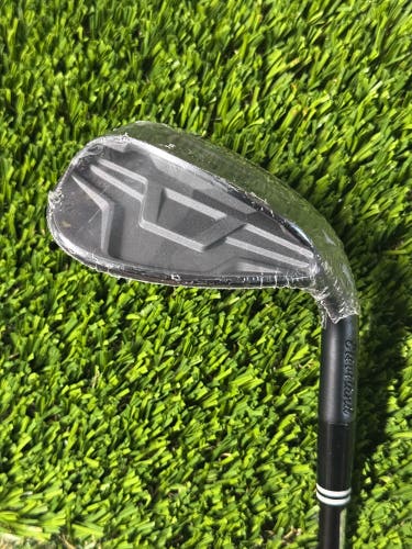 Right Handed Cleveland 4.0 Black Smart Sole 58° SW Sand Wedge Graphite Shaft