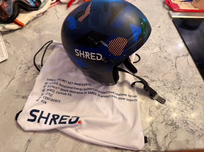 Unisex Small / Medium Shred Basher Helmet (Used) FIS Legal