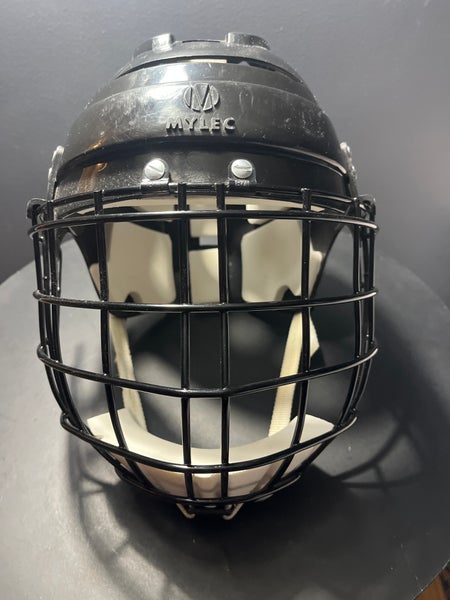 Mylec Street Hockey Black Helmet with Cage Sr 151