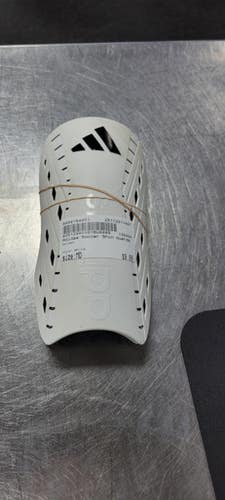 Used Adidas Soccer Shin Guards Junior White MD 11497-S000154051