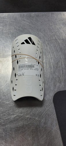 Used Adidas Soccer Shin Guards Junior White MD 11497-S000154051