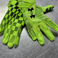 Used Under Armour F8 FB Gloves None SM 11497-S000154050