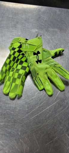 Used Under Armour F8 FB Gloves None SM 11497-S000154050