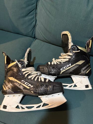 CCM Tacks AS-590 Hockey Skates Size 9 (Used)