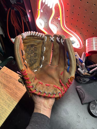 Rawlings RBG36 Baseball Glove