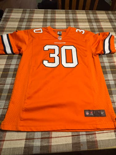 Orange XL Boys Nike Jersey (Used)