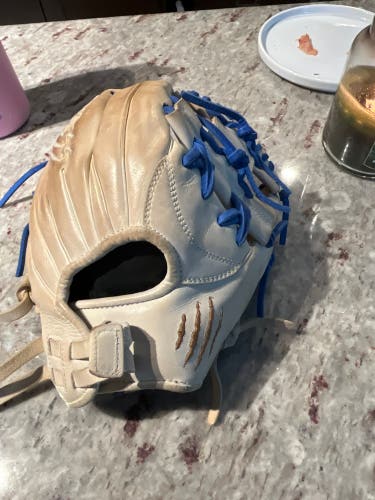 2021 RH Infield Softball Glove 11.75" (Used)