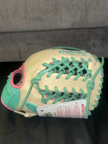 2025 Rawlings Heart of the Hide RH Baseball Glove 11.5" (New)