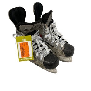 Used Bauer VAPOR XVI Junior Hockey Skate Junior 01 11847-S000031308