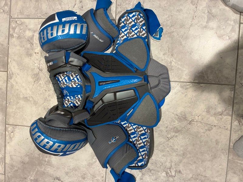 Men's Medium Senior Warrior Shoulder Pads Pro Stock (New)