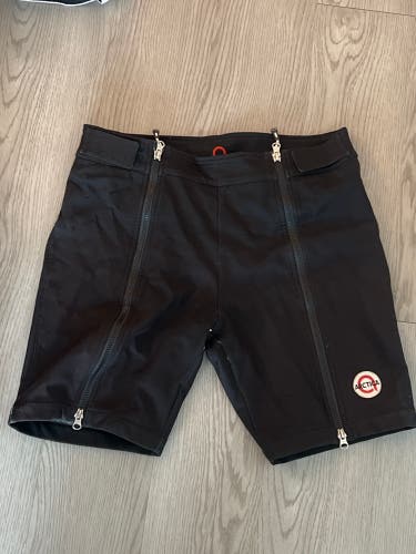 Black Small Adult Unisex Arctica Shorts (Used)