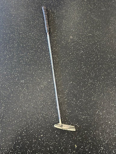 Used Wilson DEEP RED Mens Putter RH 11849-S000034045