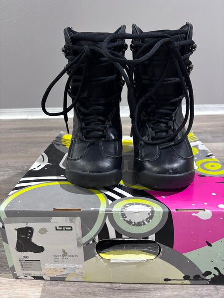 Kid's 5Y (Big Kids / Youth) LTD Snowboard Boots All Mountain (Used)