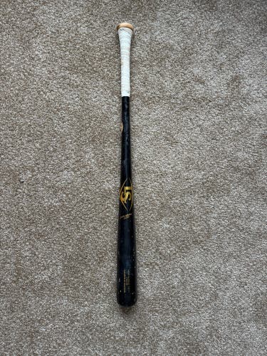 Louisville Slugger C271 Maple Bat 30 oz 33" (Used)