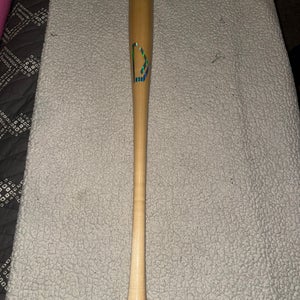 Louisville Slugger Pro Prime Maple Wood Bat (-3) 29.5 oz 32.5" (Used)