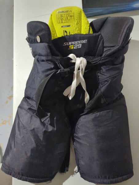 Junior Large Bauer Supreme S29 Hockey Pants (Used)