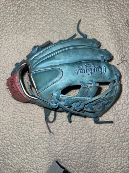 2025 Rawlings Heart of the Hide RH Infield Baseball Glove 11.75" (Used)