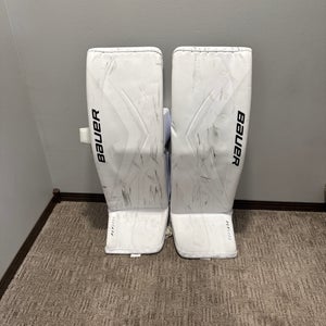 XL 2025 Bauer FlyLite Goalie Leg Pads (Used)