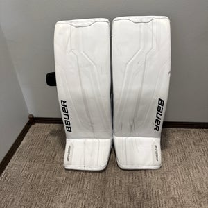 Medium 2024 Bauer Supreme Shadow Goalie Leg Pads (Used)
