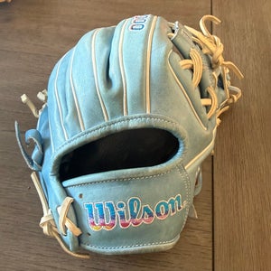 Wilson A2000 1786 RH Infield Baseball Glove 11.5" (Used)