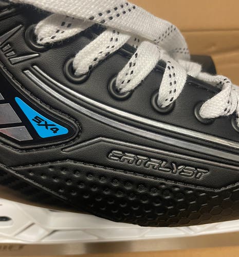 New True Catalyst 5x4 Goalie Skates 9 Regular