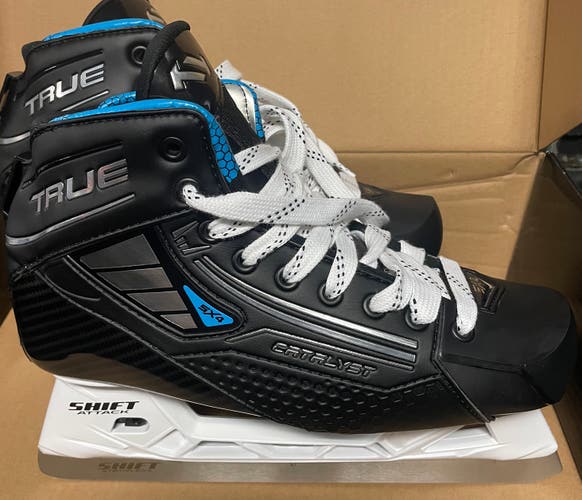 New True Catalyst 5x4 Goalie Skates 8.5 Regular