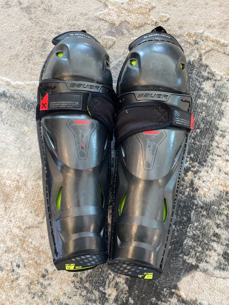 Junior Bauer Vapor 3X Pro 12" Shin Pads  (Used)