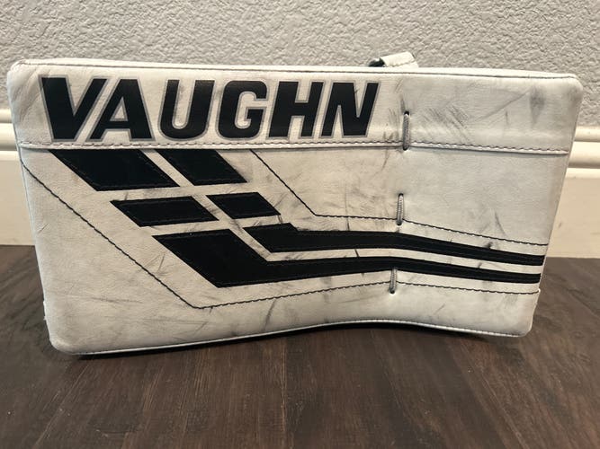 Vaughn Velocity VE8 JR Regular Handed Blocker