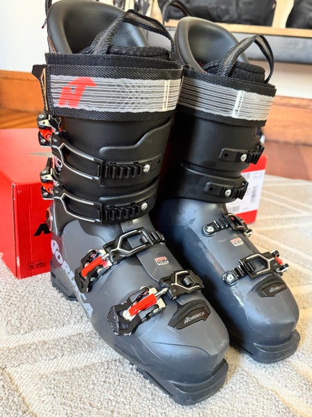 Mondo 26 & 26.5 Men's Nordica ProMachine Ski Boots Medium Flex (New)