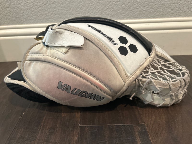Vaughn Velocity VE8 JR XP Regular Glove