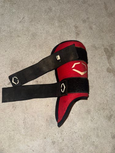 Red Senior EvoShield Leg guard Shin Guards (Used)