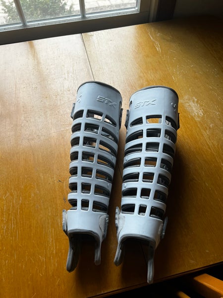 Stx Valor shin guard