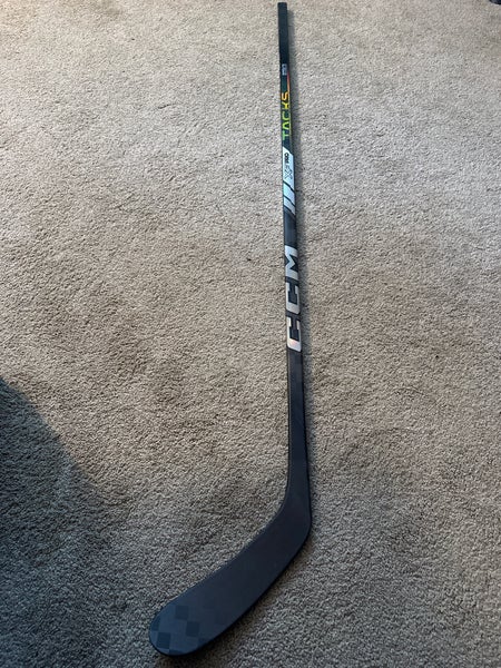 Senior CCM Tacks XF Pro Right Hand Hockey Stick P29 75 Flex (New)