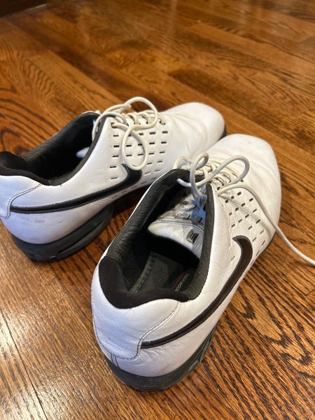 Men's Size M 9.5 (W 10.5) Nike Golf Shoes (Used)