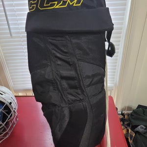 Men's Senior Small CCM Tacks 4052 Hockey Pants (Used)