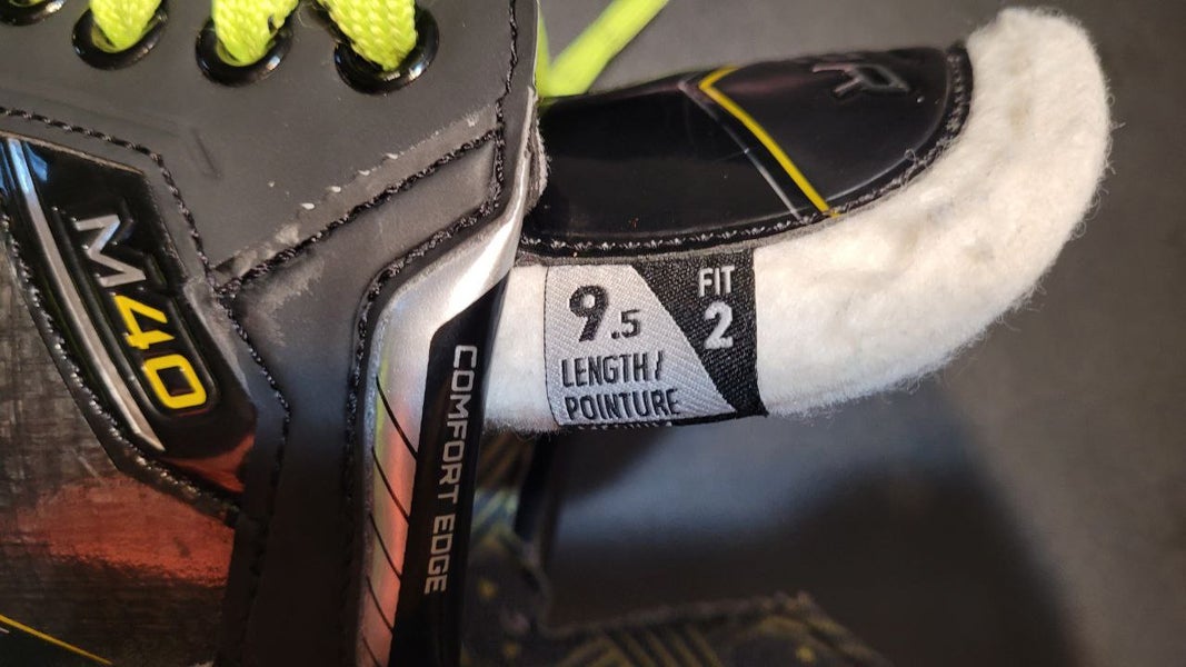 Bauer Supreme M40 Hockey Skates
