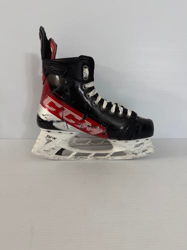 Used Size 6 Regular Intermediate CCM JetSpeed FT4 Pro Hockey Skates Pro Stock *No Tongues*