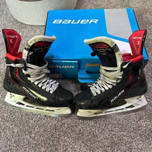 BAUER VAPOR 3X PRO ICE HOCKEY SKATES - INTERMEDIATE - FIT 2 (Medium Width)