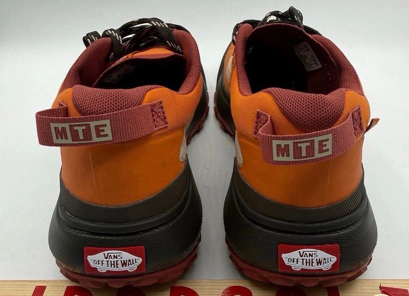 VANS MTE Crosspath Mid All-Terrain Shoes Marmalade Orange  VN000CVV52K Size 10 Crosspath Mid Shoe in Marmalade Orange | Vans main image 3