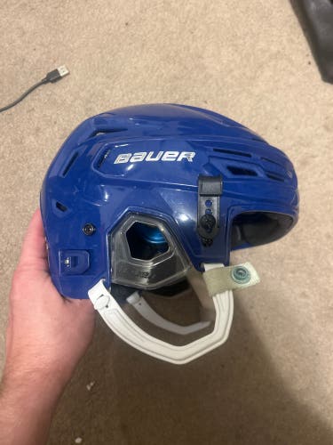 Blue Medium Bauer Re-Akt 150 Helmet (Used)