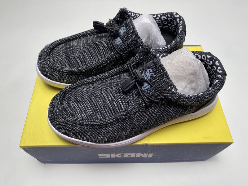 Skoni Slip-On Golf Shoes Black Leopard Women's SZ 9 (SKWGS005)