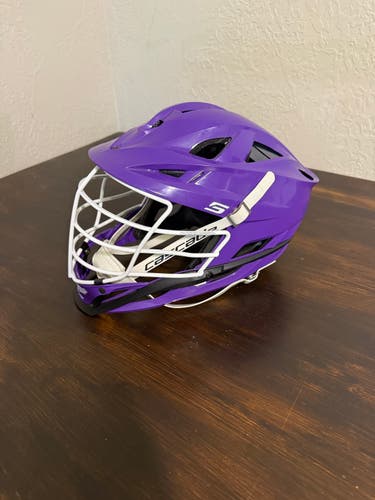 Like new purple Ualbany Cascade S