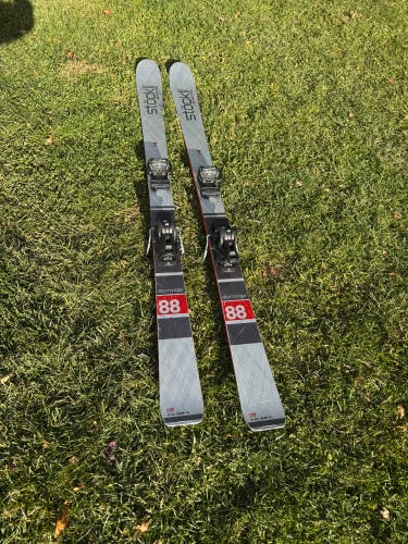 Men's 2020 Stockli Stormrider 88 177 cm All Mountain Skis With Bindings Max Din 13 (Used)