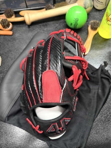 44 Pro Youth Signature Series RH Infield Baseball Glove 11.5" (New)